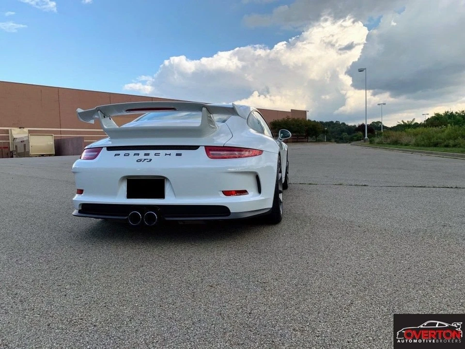 2015 Porsche 991 GT3 - Image 4 of 26