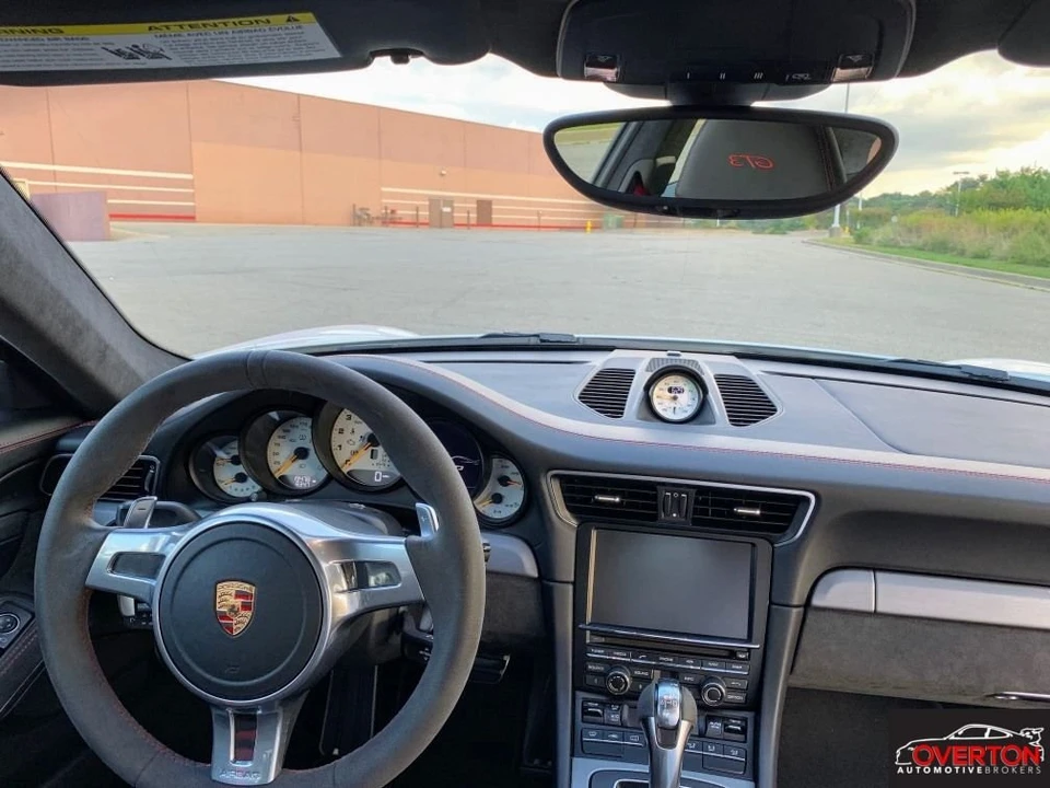 2015 Porsche 991 GT3 - Image 14 of 26