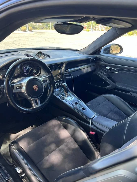 2015 Porsche 991 Carrera GTS - Image 10 of 12
