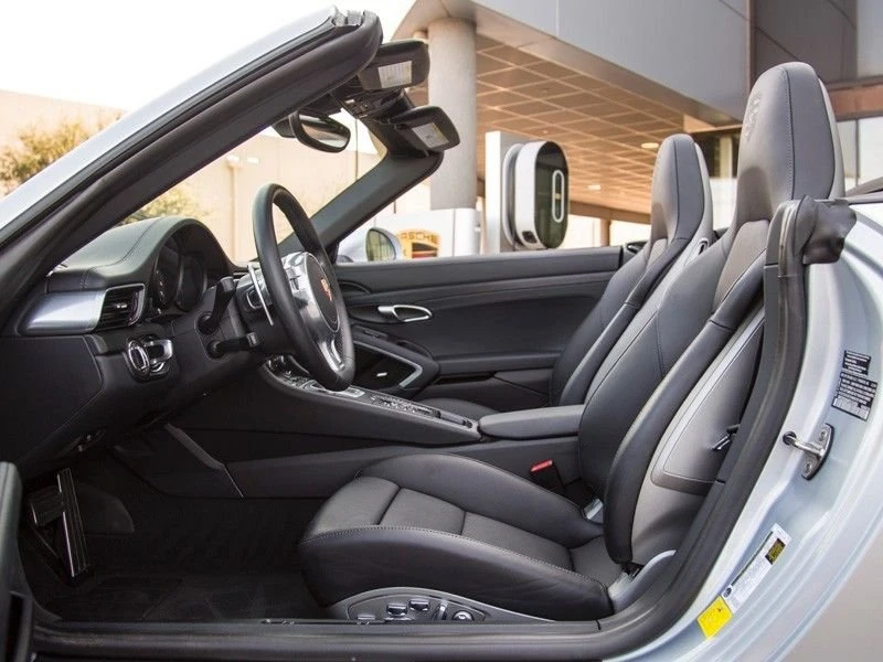 2015 Porsche 991 Carrera GTS - Image 10 of 15