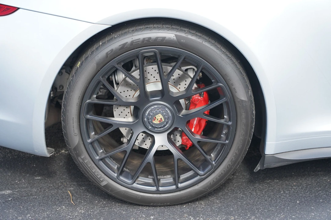 2015 Porsche 991 Carrera GTS - Image 9 of 11