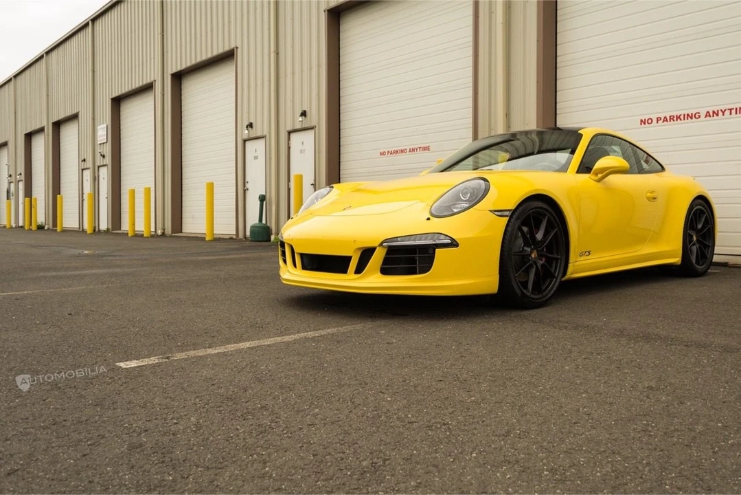 2015 Porsche 991 Carrera GTS - Image 2 of 31