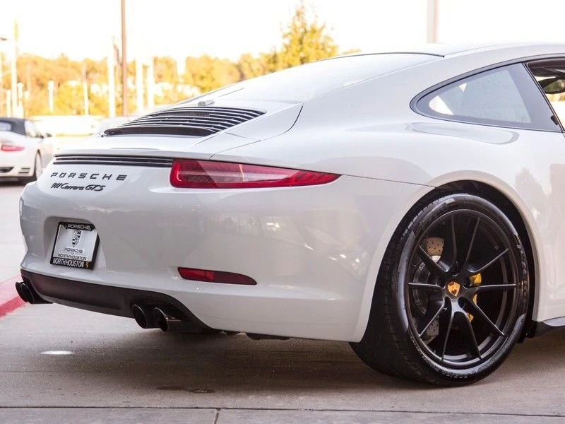 2015 Porsche 991 Carrera GTS - Image 8 of 23