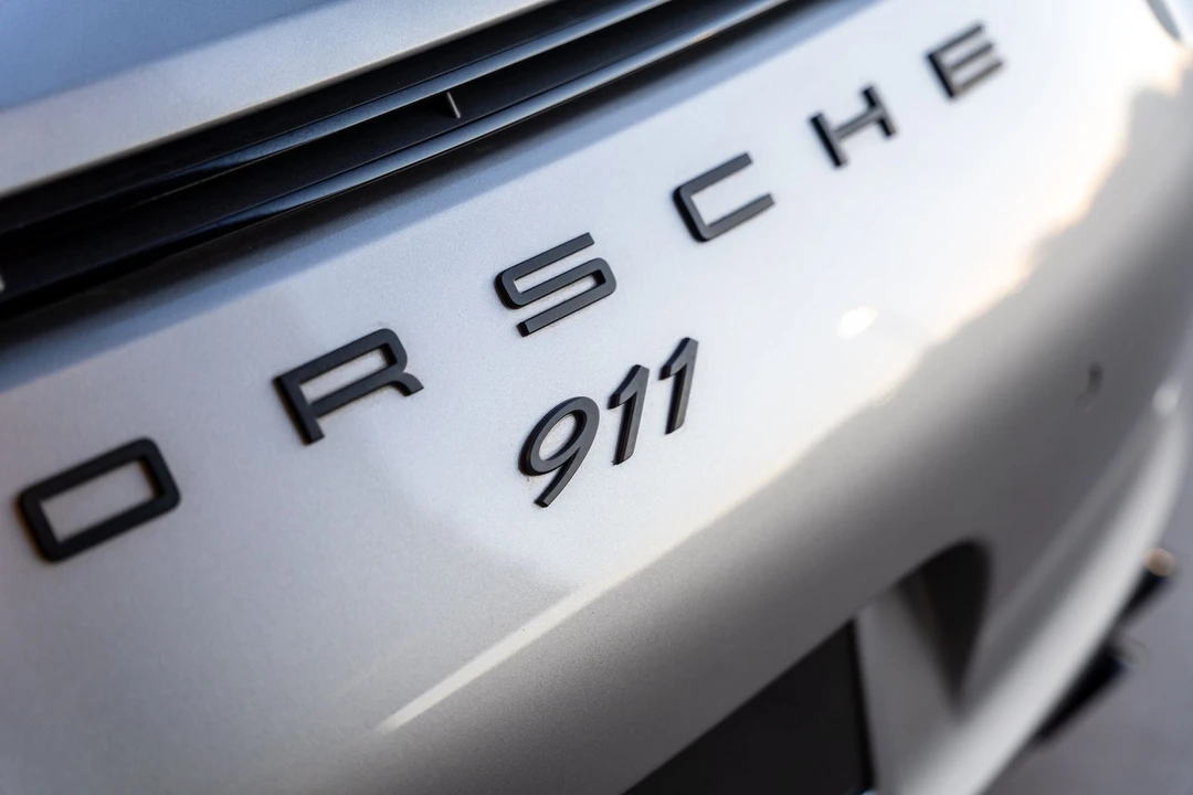 2015 Porsche 991 Carrera GTS - Image 9 of 27