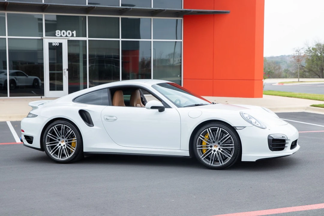 2015 Porsche 991 Turbo S - Image 12 of 21