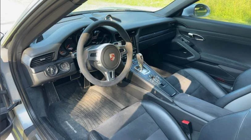 2015 Porsche 991 Carrera - Image 12 of 14