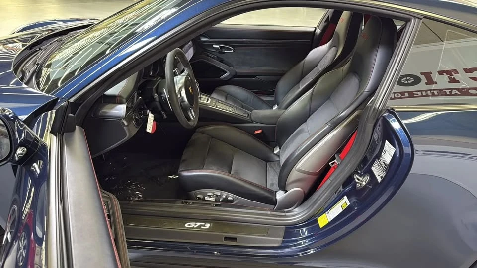 2015 Porsche 991 Carrera - Image 19 of 20