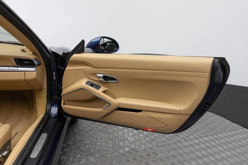 2015 Porsche 991 Carrera GTS - Image 14 of 20