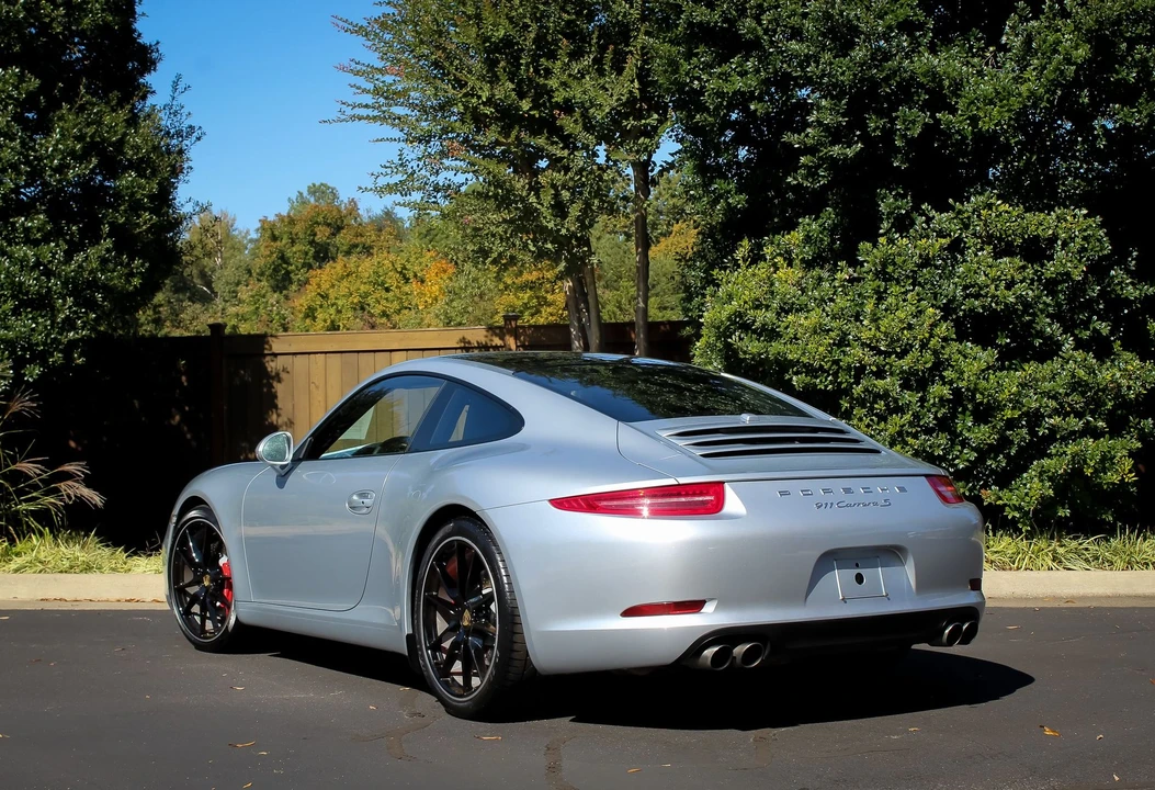 2015 Porsche 991 Carrera S - Image 2 of 10