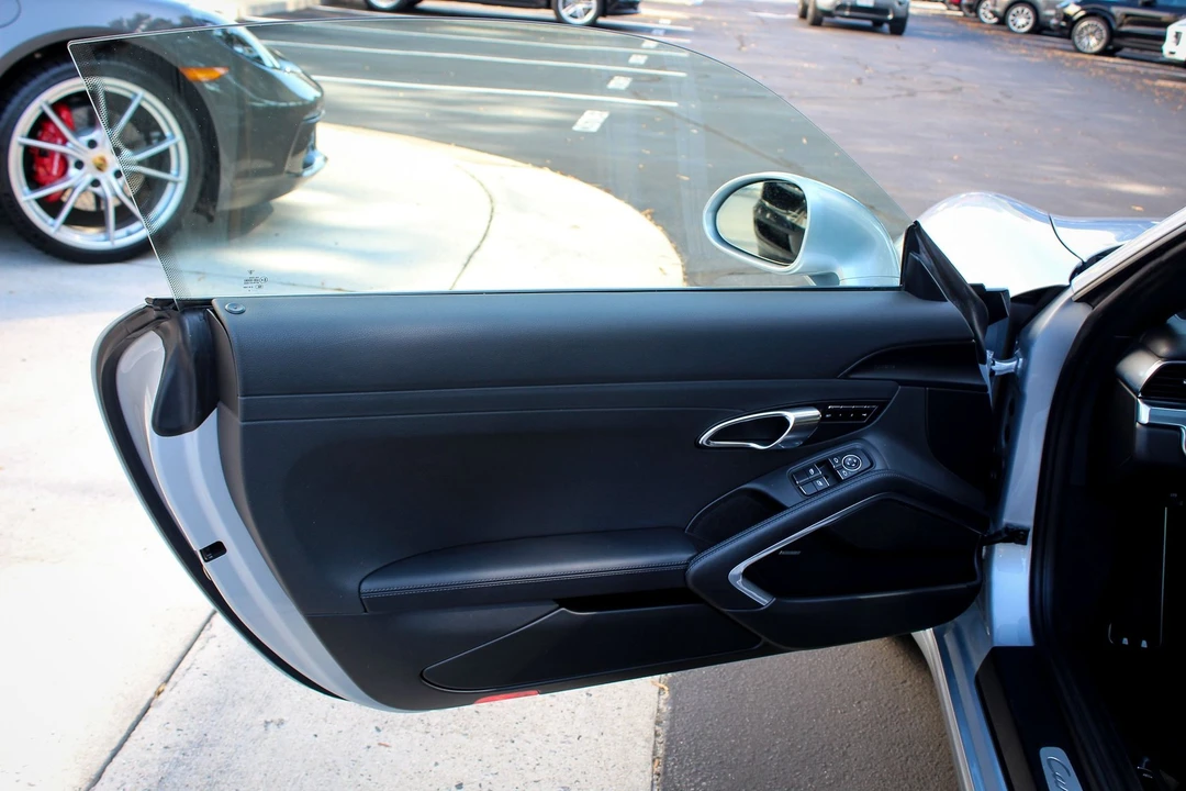 2015 Porsche 991 Carrera S - Image 7 of 10