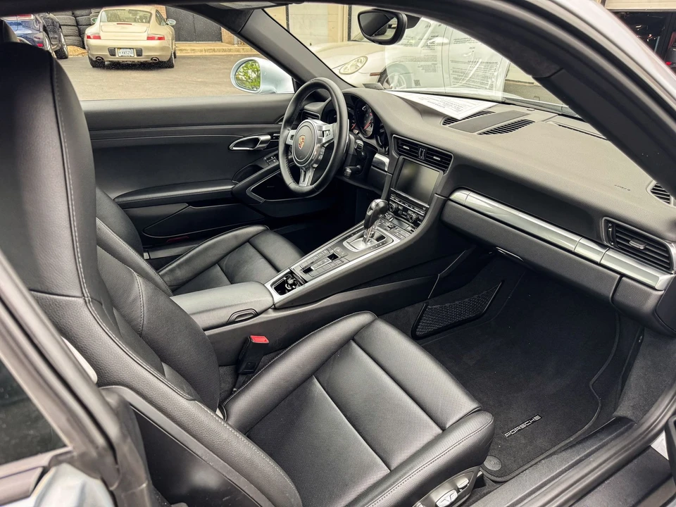 2015 Porsche 991 Carrera S - Image 9 of 10