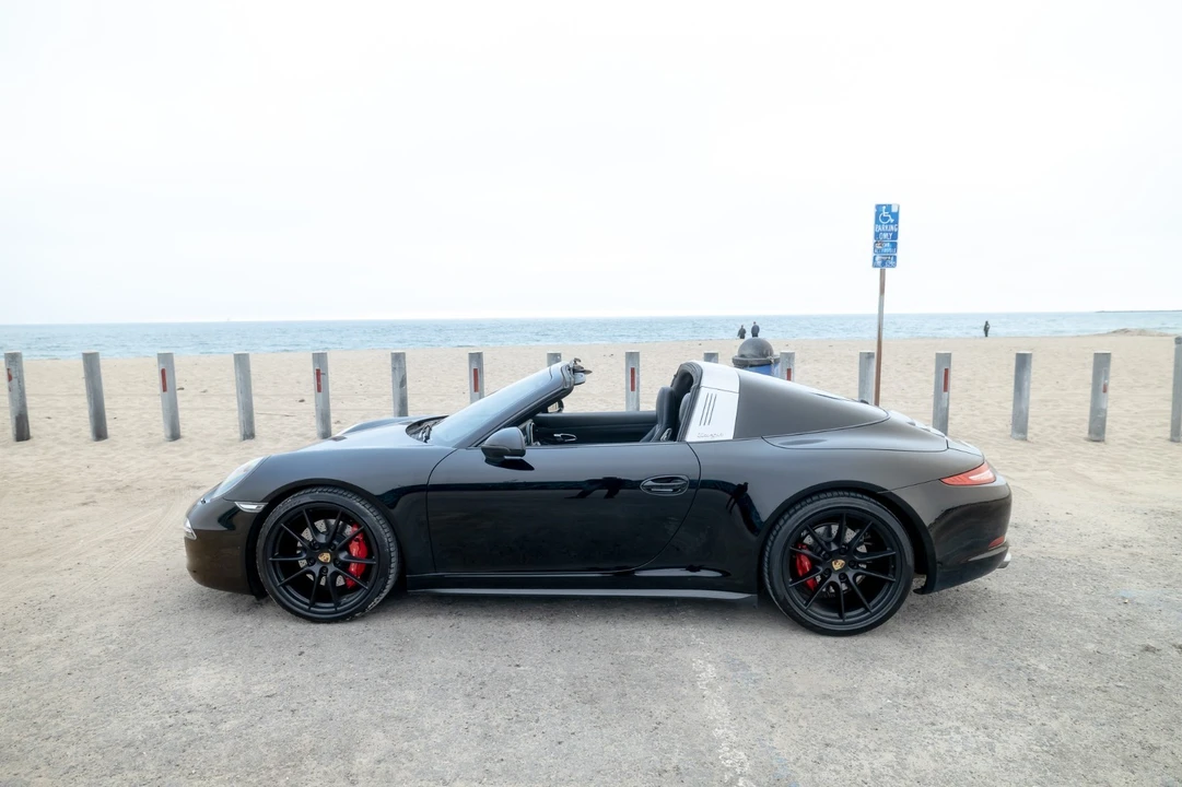 2015 Porsche 991 Targa 4 & 4S - Image 14 of 21