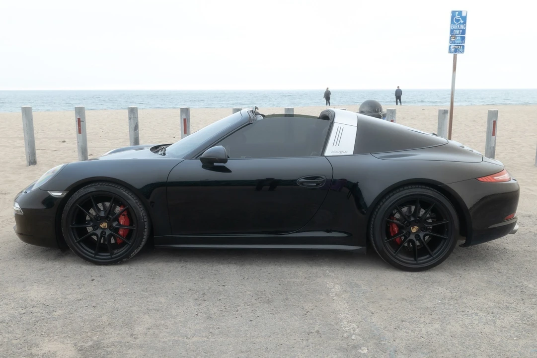 2015 Porsche 991 Targa 4 & 4S - Image 12 of 21