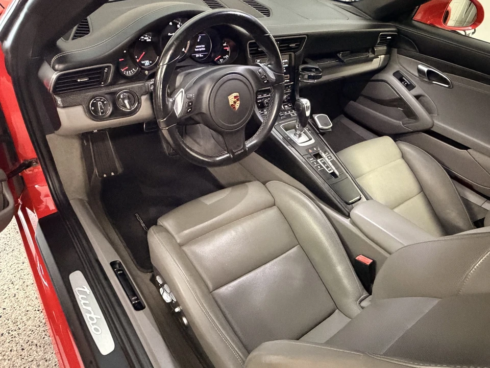 2015 Porsche 991 Turbo - Image 19 of 21