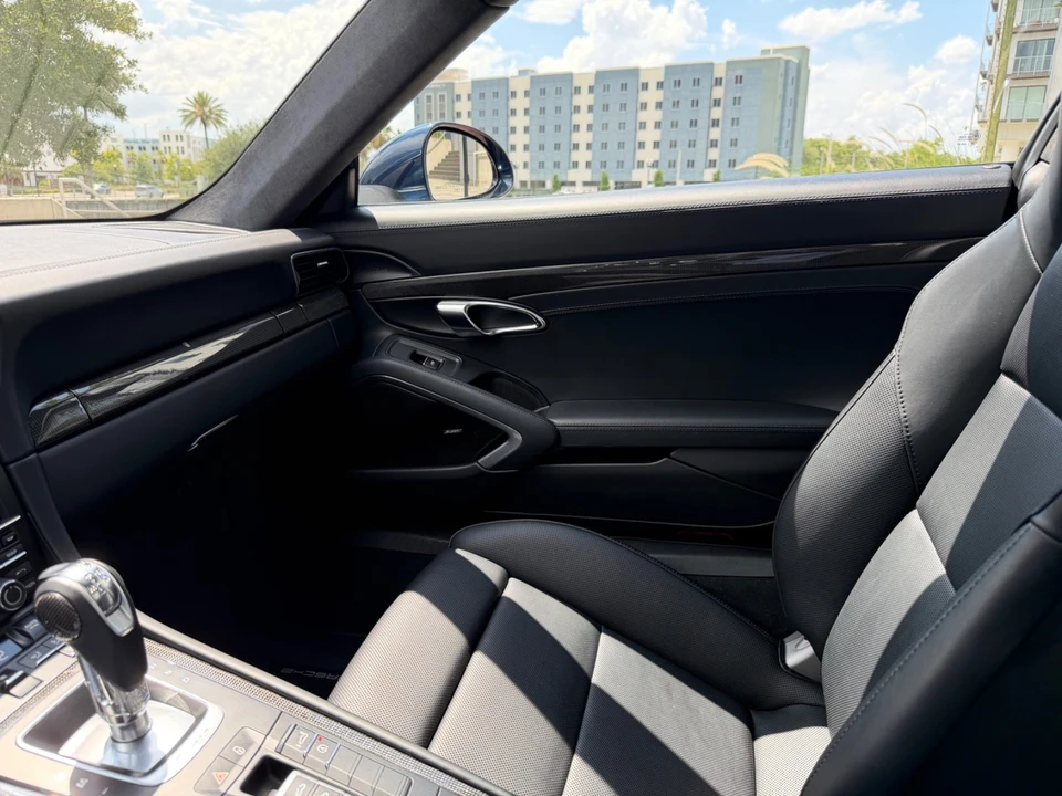 2015 Porsche 991 Turbo S - Image 3 of 31