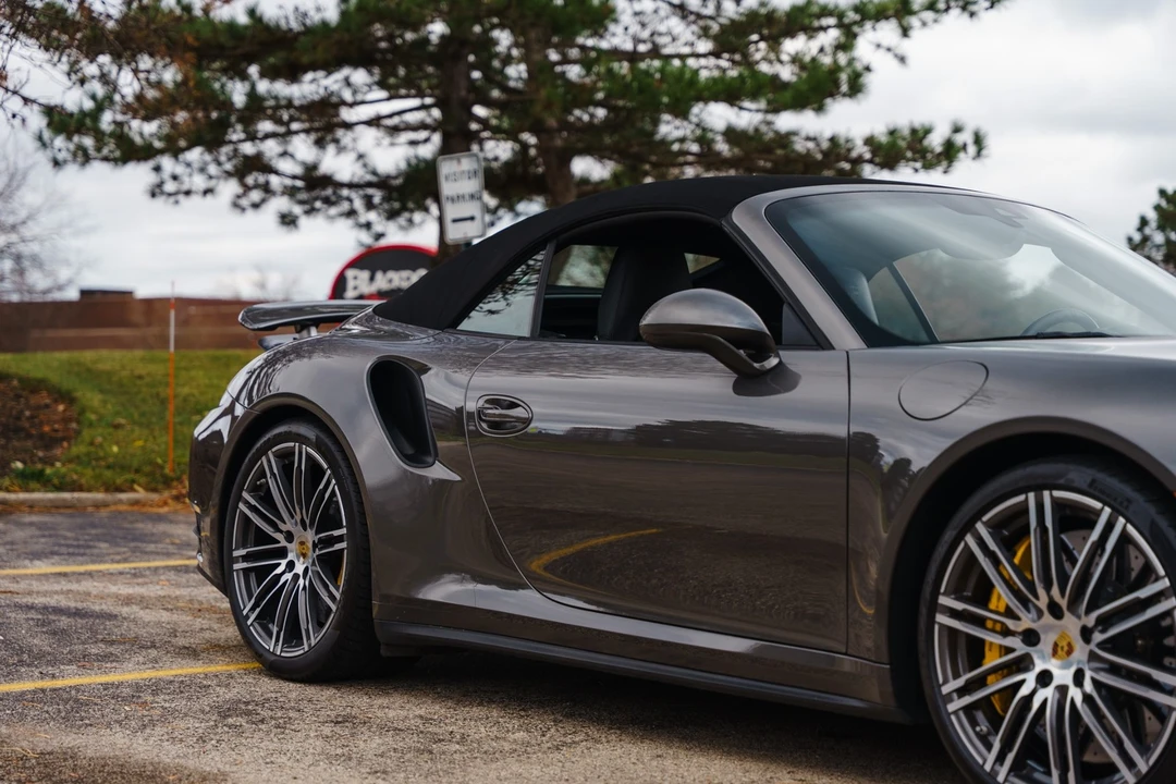 2015 Porsche 991 Turbo S - Image 26 of 31