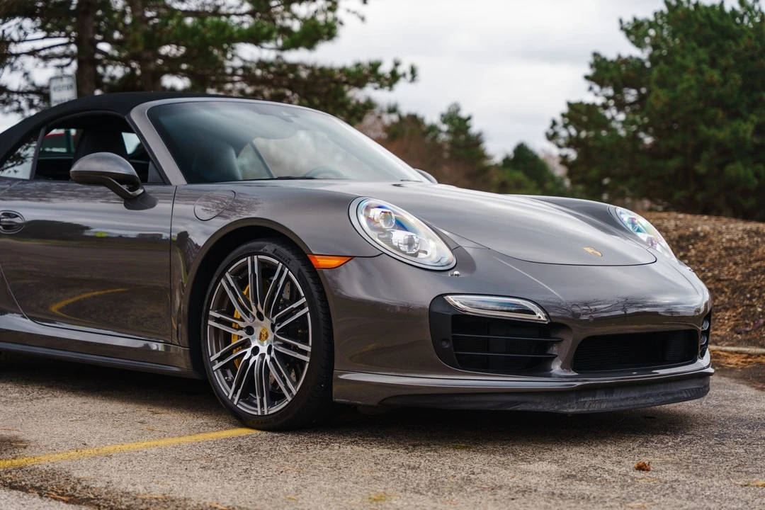 2015 Porsche 991 Turbo S - Image 25 of 31