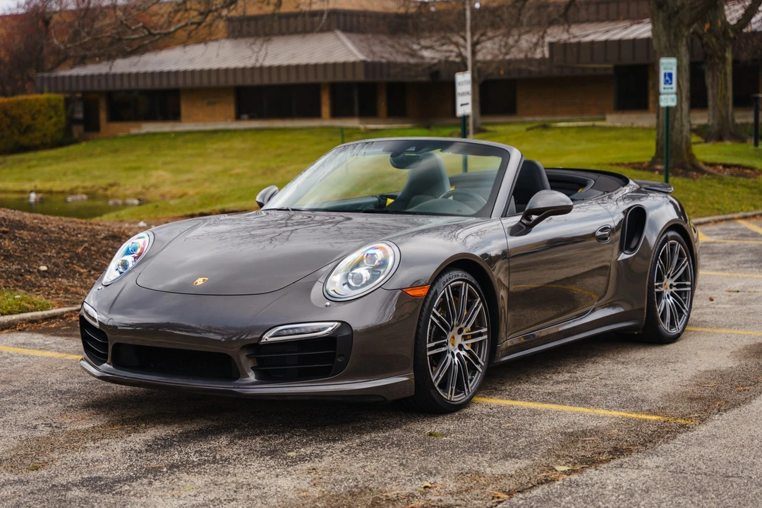 2015 Porsche 991 Turbo S - Image 6 of 12