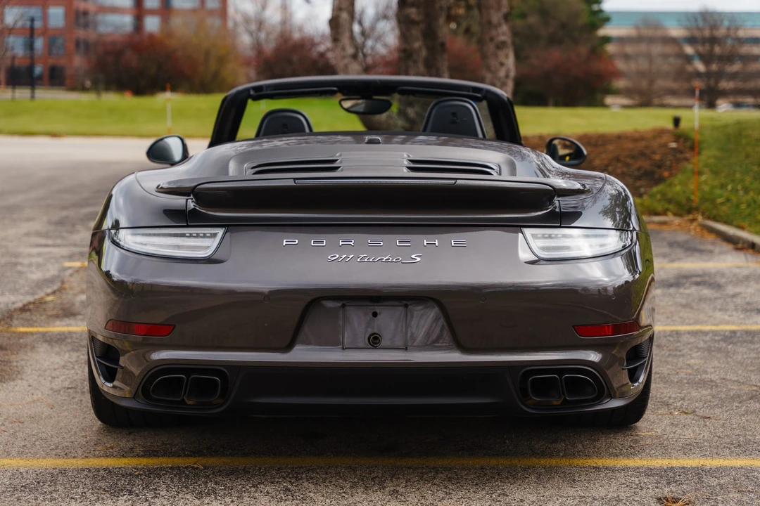 2015 Porsche 991 Turbo S - Image 15 of 31