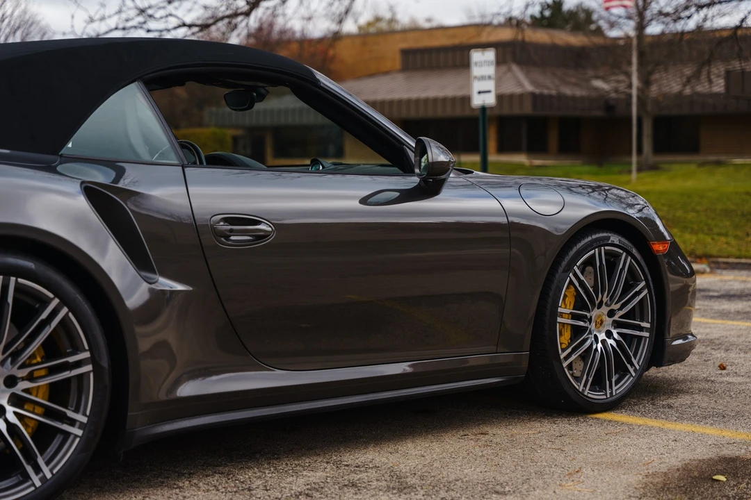 2015 Porsche 991 Turbo S - Image 22 of 31