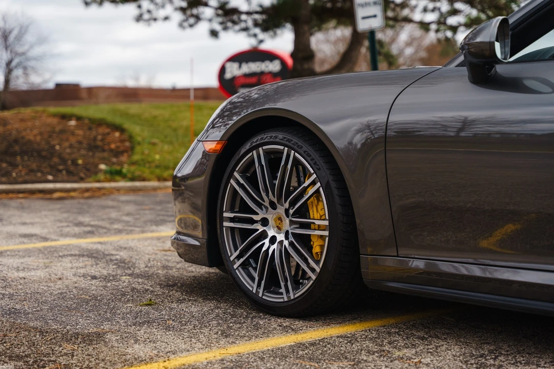 2015 Porsche 991 Turbo S - Image 13 of 31