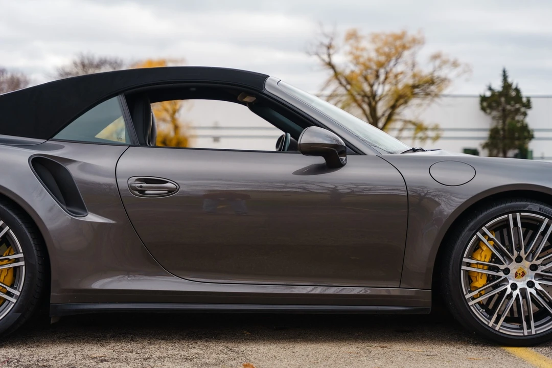 2015 Porsche 991 Turbo S - Image 18 of 31