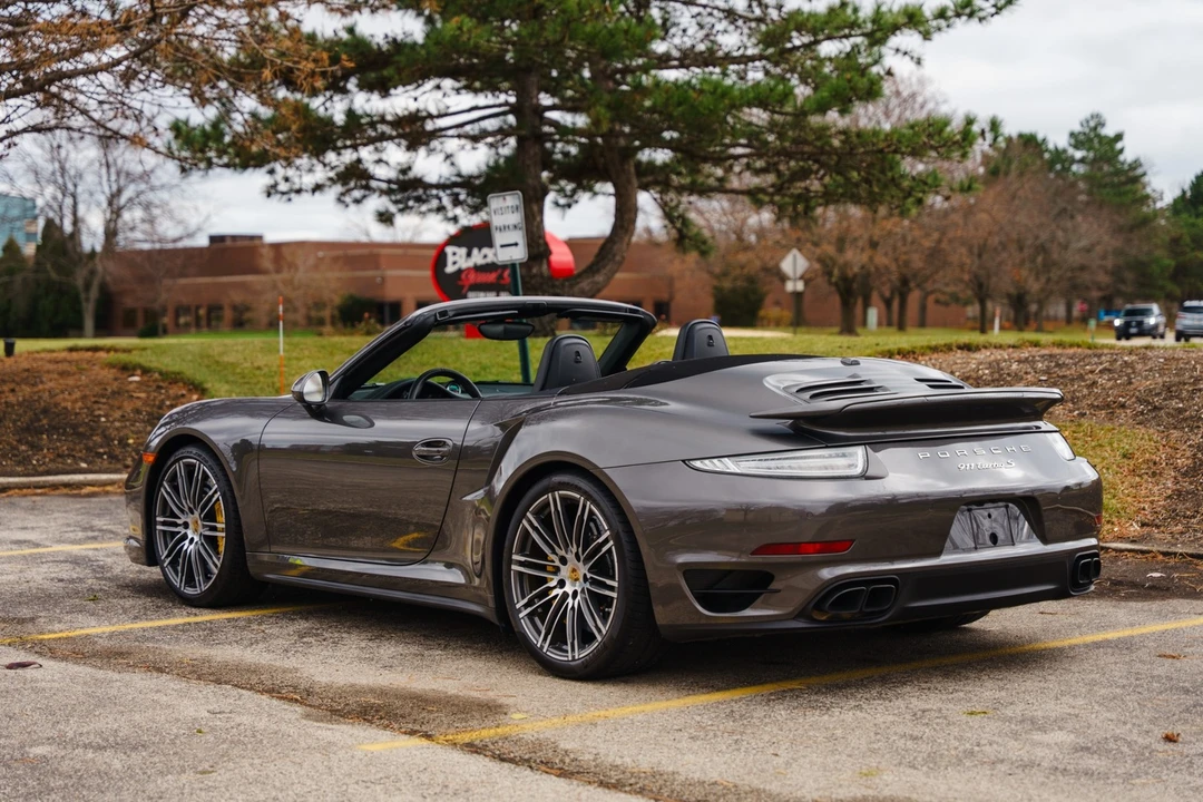 2015 Porsche 991 Turbo S - Image 10 of 12