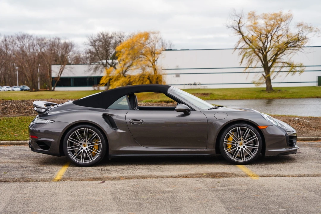 2015 Porsche 991 Turbo S - Image 16 of 31