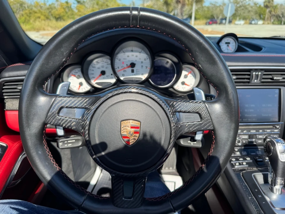 2015 Porsche 991 Turbo S - Image 27 of 31