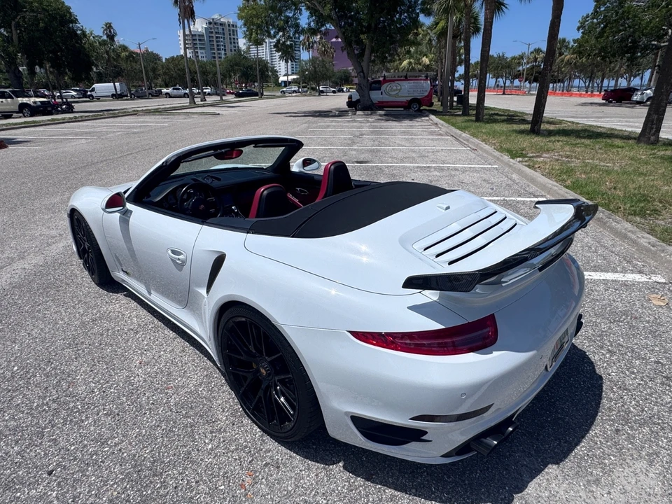 2015 Porsche 991 Turbo S - Image 12 of 31