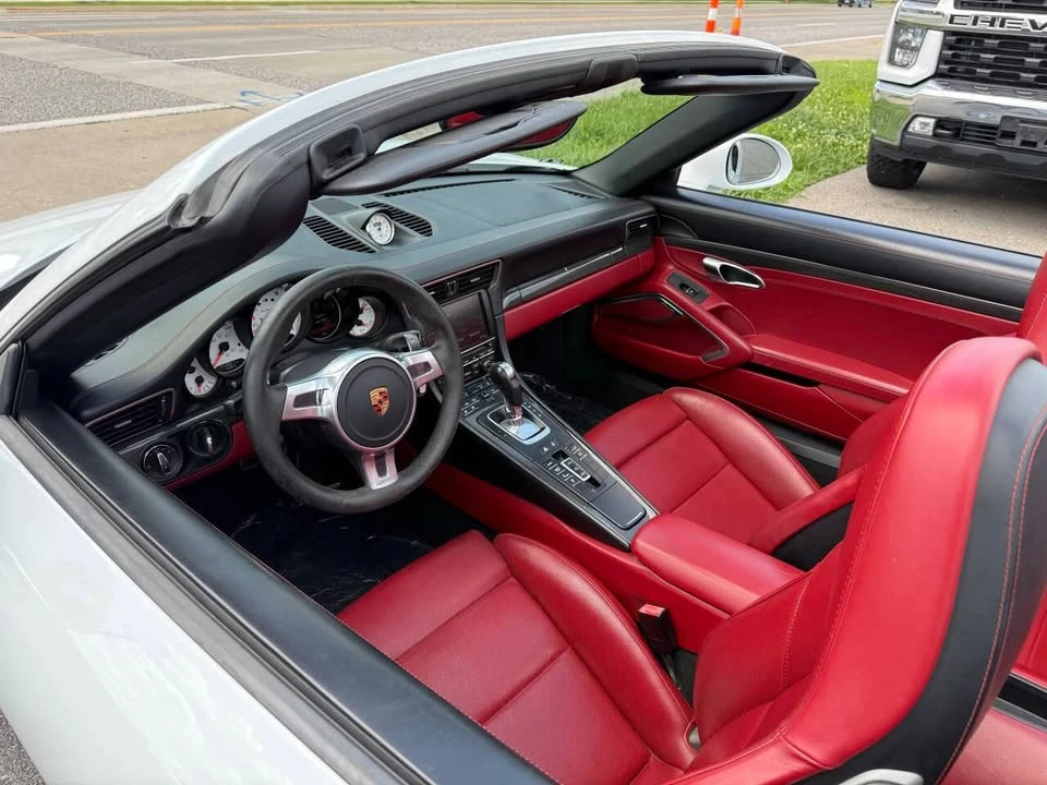 2015 Porsche 991 Turbo S - Image 12 of 20