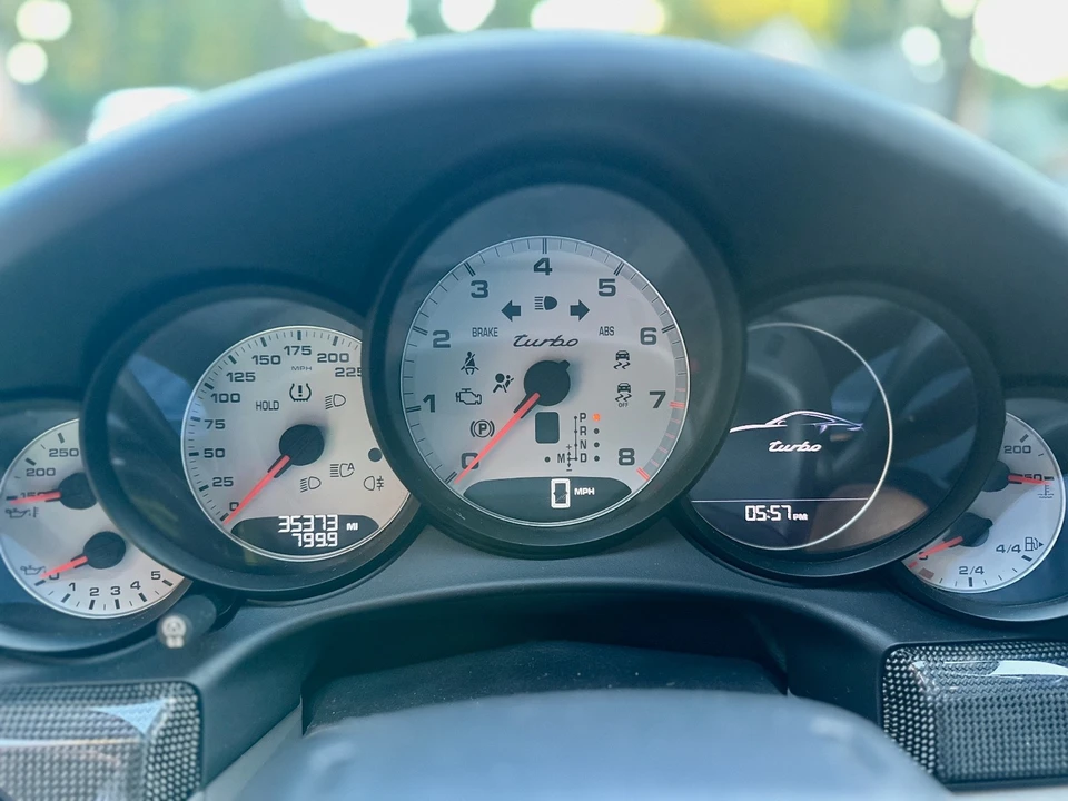 2015 Porsche 991 Turbo - Image 10 of 21