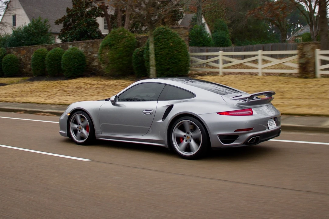 2015 Porsche 991 Turbo - Image 4 of 21