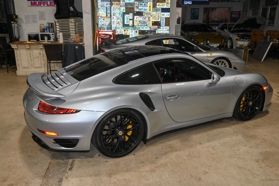 2015 Porsche 991 Turbo - Image 5 of 17