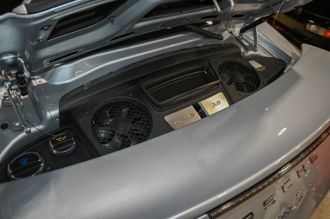 2015 Porsche 991 Turbo - Image 11 of 17