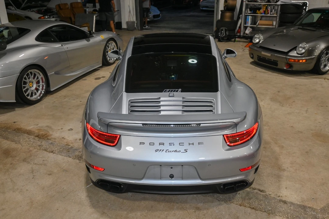 2015 Porsche 991 Turbo - Image 4 of 17