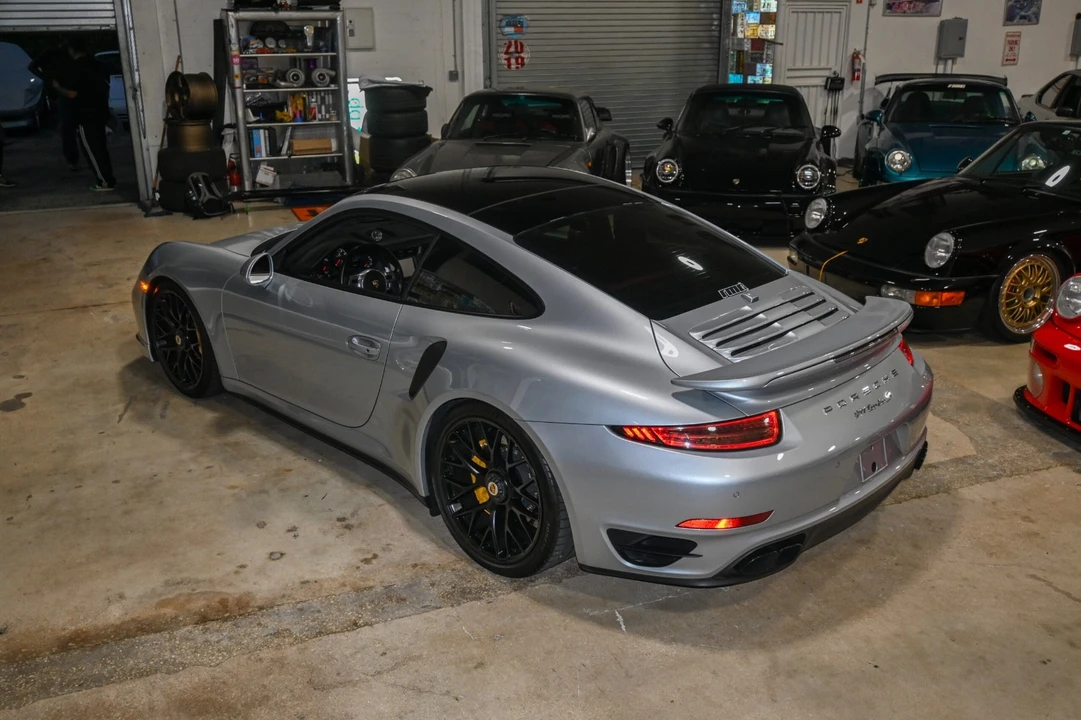 2015 Porsche 991 Turbo - Image 2 of 17