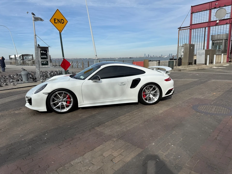 2015 Porsche 991 Turbo - Image 8 of 21