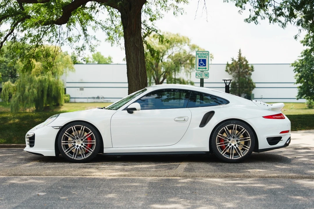 2015 Porsche 991 Turbo - Image 2 of 12