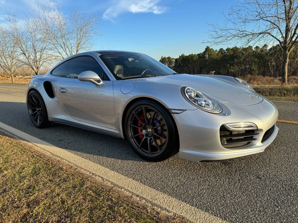 2015 Porsche 991 Turbo - Image 5 of 31