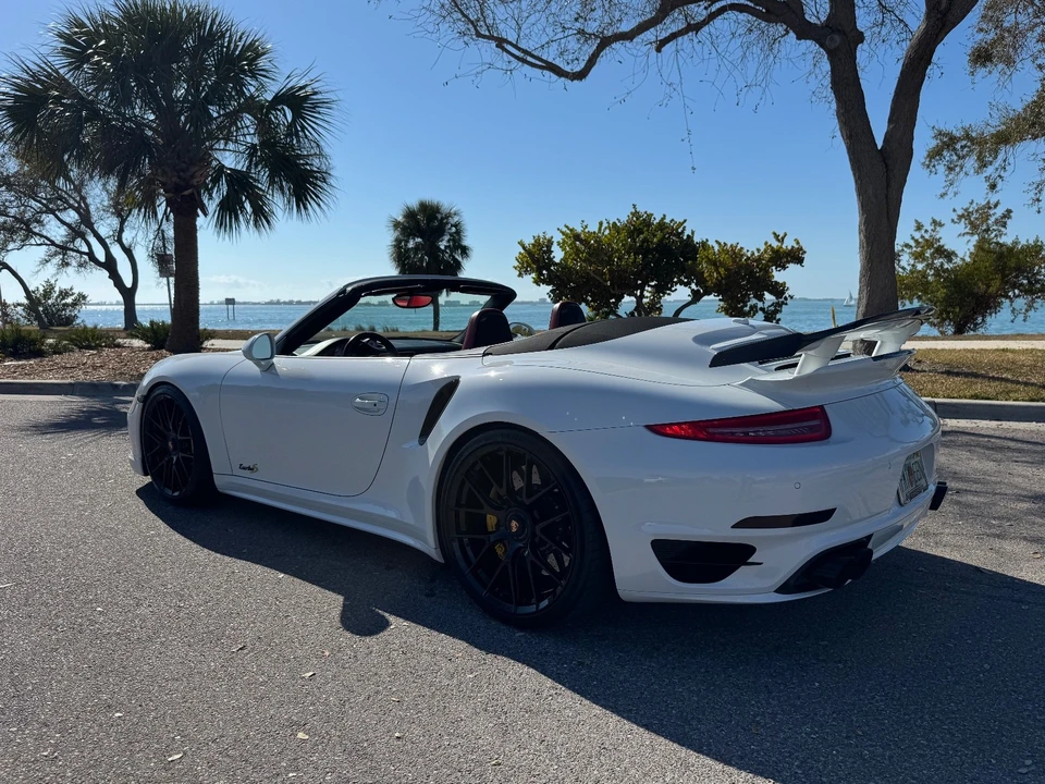 2015 Porsche 991 Turbo - Image 11 of 21