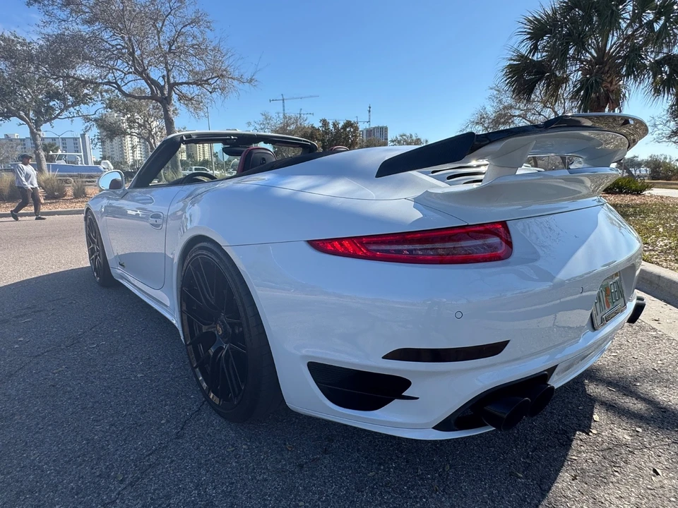 2015 Porsche 991 Turbo - Image 15 of 21
