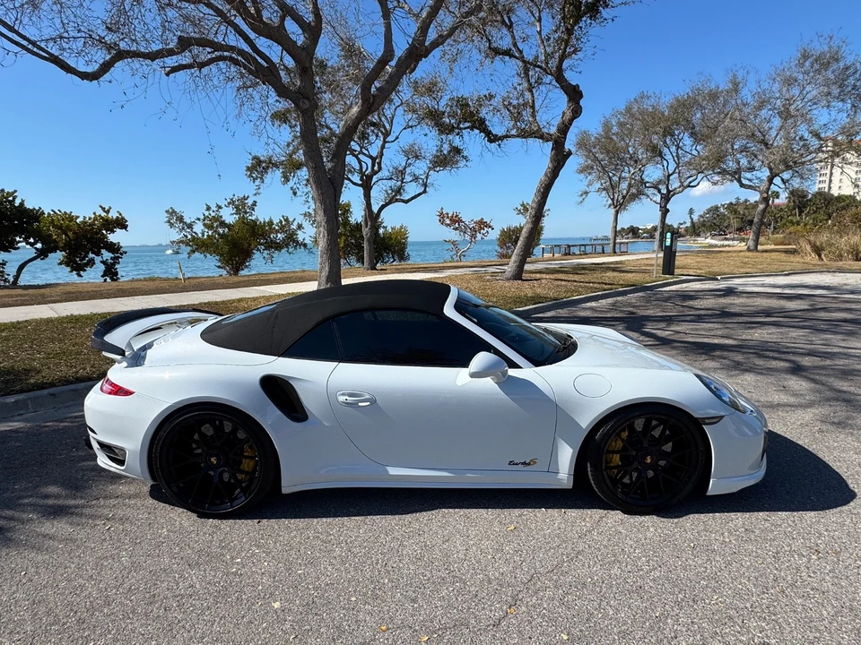 2015 Porsche 991 Turbo - Image 8 of 21