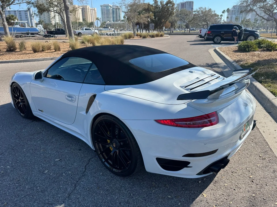 2015 Porsche 991 Turbo - Image 14 of 21