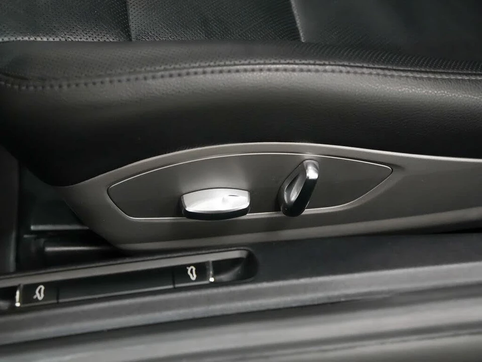 2015 Porsche 991 Targa 4 & 4S - Image 21 of 31