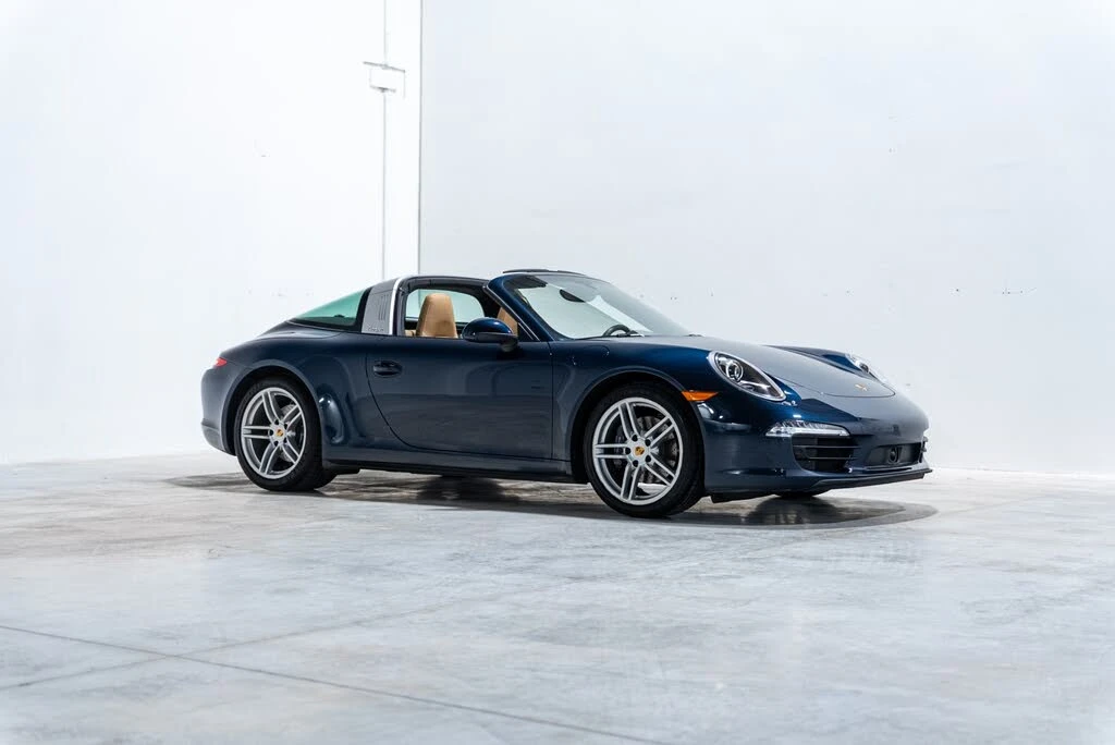 2015 Porsche 991 Targa 4 & 4S - Image 2 of 31