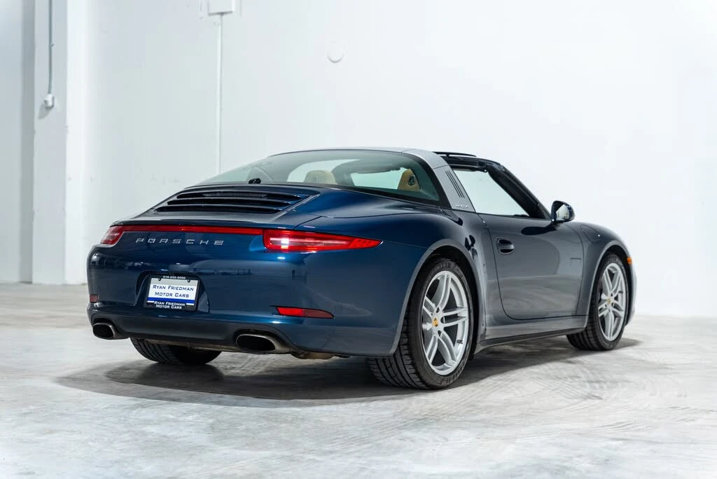 2015 Porsche 991 Targa 4 & 4S - Image 10 of 31