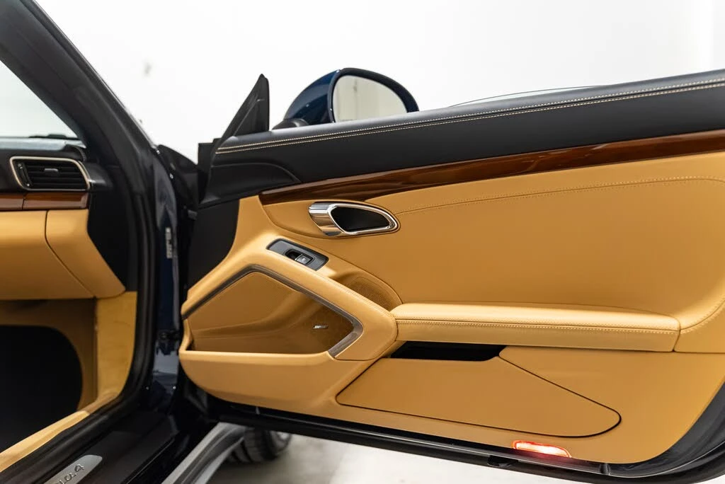 2015 Porsche 991 Targa 4 & 4S - Image 20 of 31