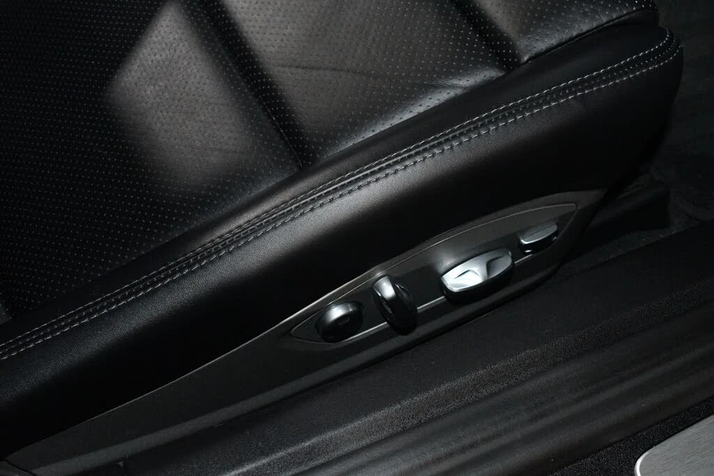 2015 Porsche 991 Targa 4 & 4S - Image 14 of 31