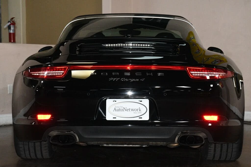 2015 Porsche 991 Targa 4 & 4S - Image 2 of 31